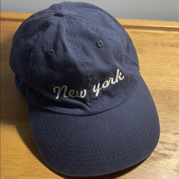 Brandy Melville Accessories - ❗️1 HOUR SALE❗️ Brandy Melville New York Hat